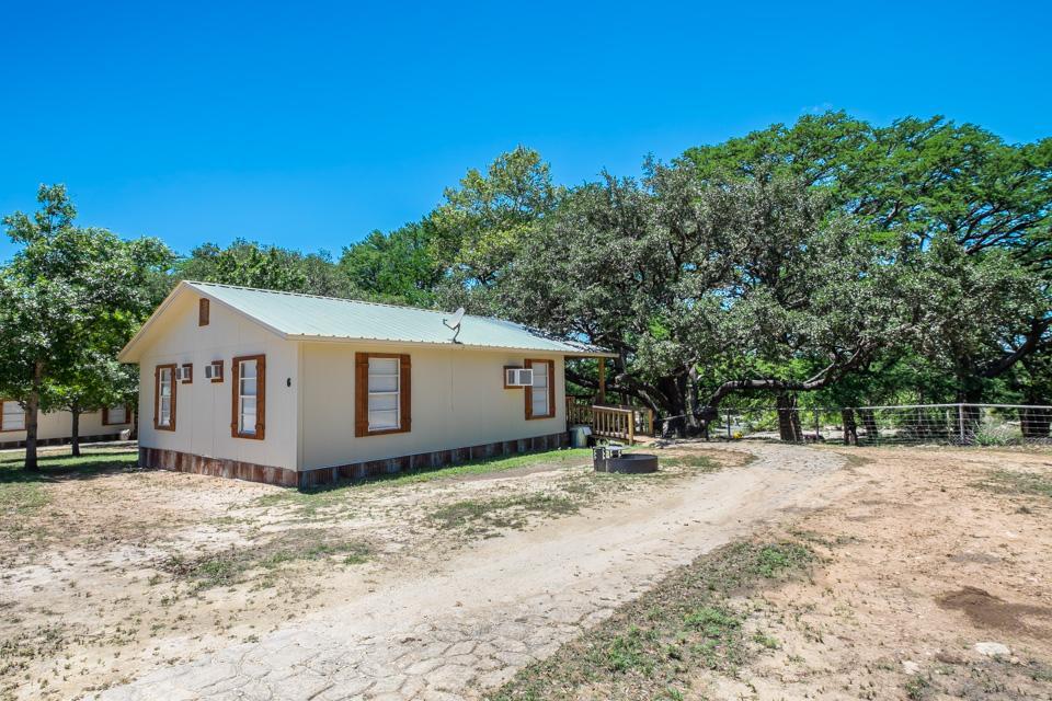 River Bluff Cabins Rio Frio Exterior foto